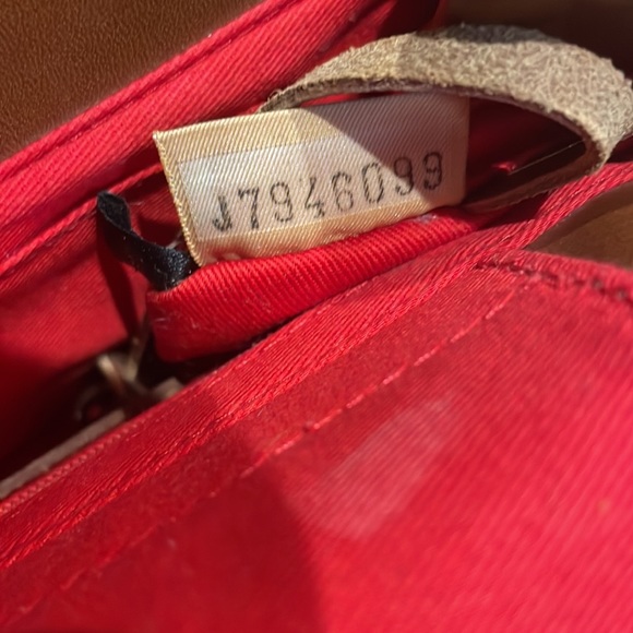 Dooney and Bourke Medallion Tiney East/West Bag Medallion Collection 2007 - Picture 10 of 13